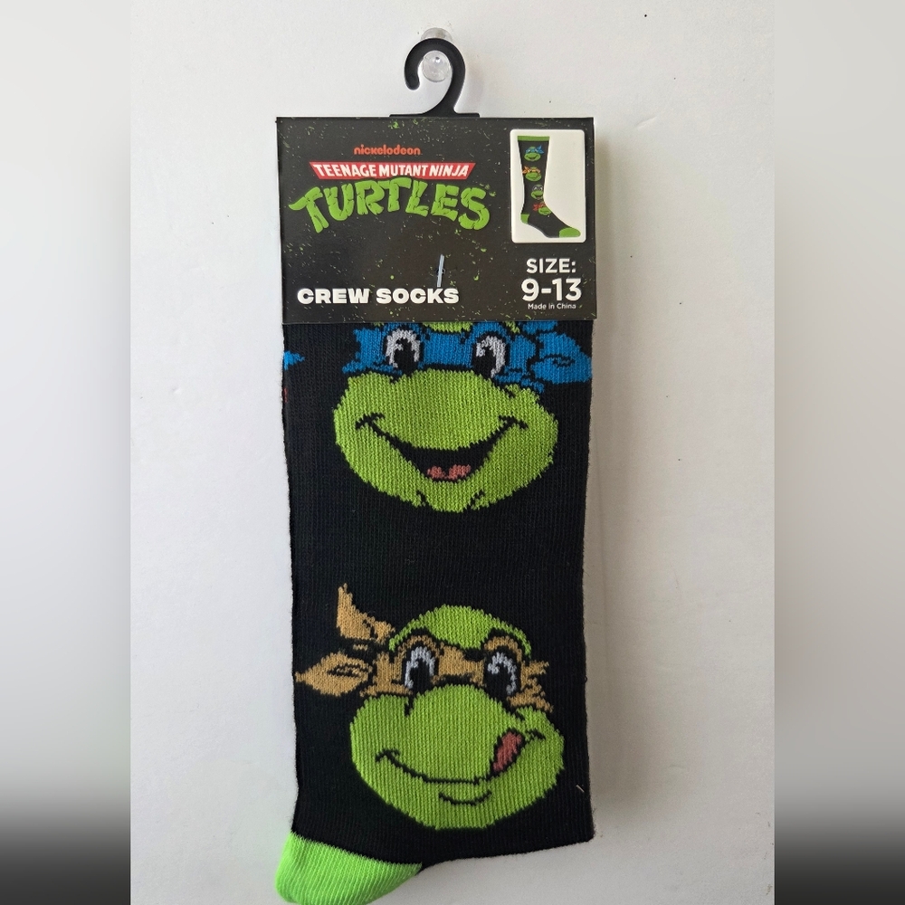NWT TMNT Ninja Turtles Crew Socks Size 9-13 Nickelodeon Unisex